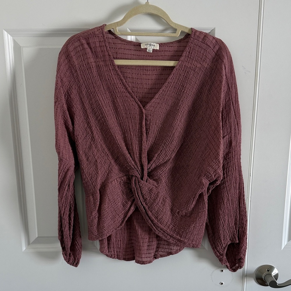 Umgee Large Twist Front Women's Mauve Textured Top